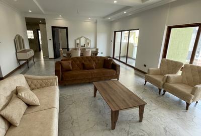 Serviced 3 Bed Apartment with En Suite in Kileleshwa - 3