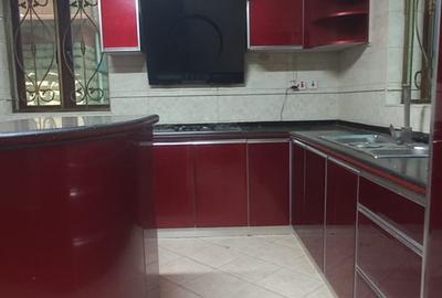 5 Bed Townhouse with En Suite in Kileleshwa - 3