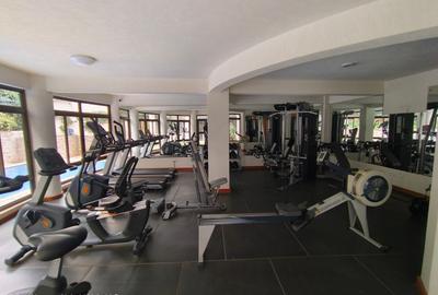 1 Bed Apartment with En Suite at Off Rhapta Road - 2