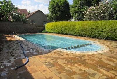 5 Bed Townhouse with En Suite at Kitisuru West - 2