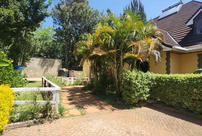 6 Bed House with En Suite in Karen - 4