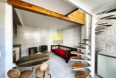 3 Bed House in Upper Hill - 3