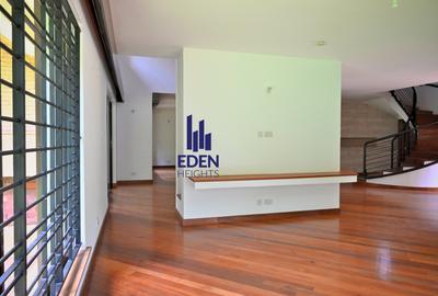 4 Bed Townhouse with En Suite in Runda - 3