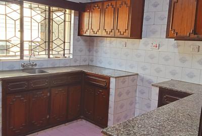 3 Bed Apartment with En Suite in Westlands Area - 3