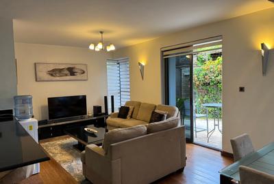 Serviced 2 Bed Apartment with En Suite in Kilimani - 2