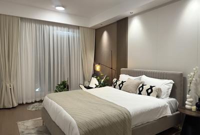1 Bed Apartment with En Suite at Brookside - 4