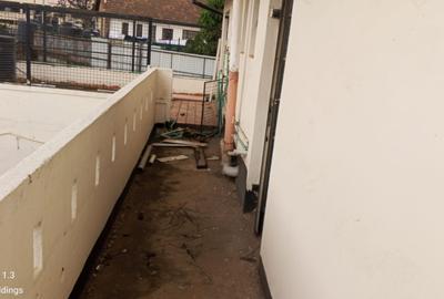5 Bed Townhouse with Garden in Pangani - 2