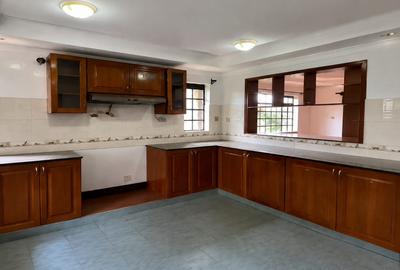 5 Bed Villa with En Suite at Kileleshwa - 4