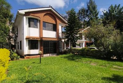 5 Bed Townhouse with En Suite in Kilimani