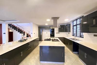 5 Bed House with En Suite at Shanzu Road - 3