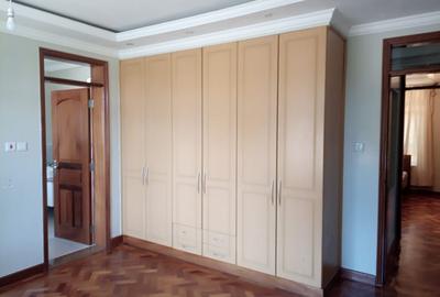 5 Bed House with En Suite at Kondek Road