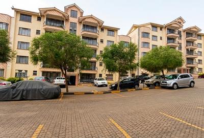 3 Bed Apartment with En Suite at Westlands - 4