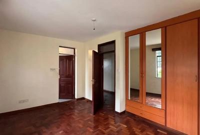 3 Bed Apartment in Kileleshwa - 4
