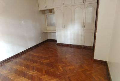 2 Bed Apartment with Gym in Lavington - 2