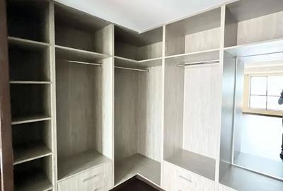 4 Bed Apartment with En Suite at Valley Arcade - 4