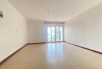 4 Bed Apartment with En Suite at Parklands - 3