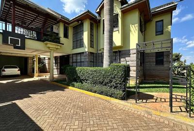 5 Bed House with En Suite in Kitisuru