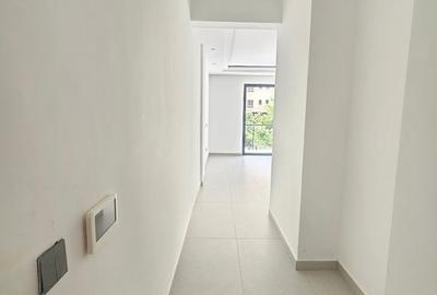 2 Bed Apartment with En Suite in Brookside - 4