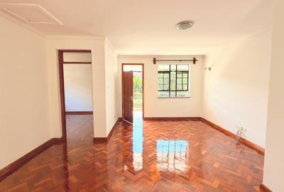 5 Bed Townhouse with En Suite in Kitisuru - 3