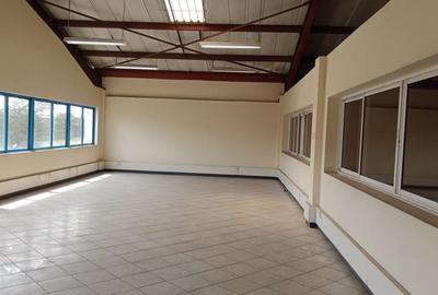 12,500 ft² Warehouse with Fibre Internet in Mombasa Road - 4