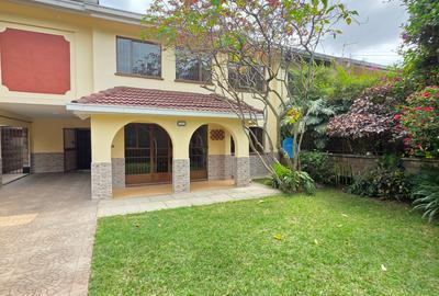 4 Bed Townhouse with En Suite at Lavington