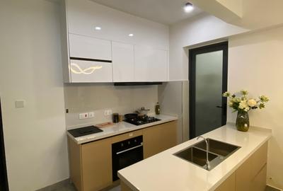 1 Bed Apartment with En Suite in Lavington - 2