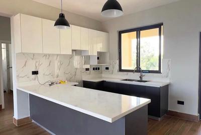 2 Bed Apartment with En Suite at Mbaazi Road