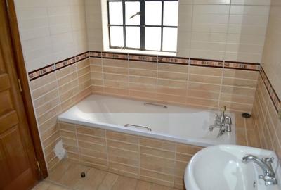 Commercial Property with Service Charge Included in Kilimani - 2