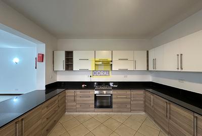 2 Bed Apartment in Brookside - 4