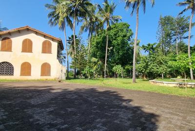 3.7 ac Land at Serena - 4