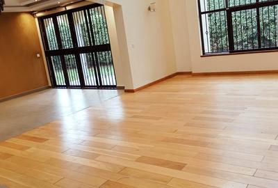 4 Bed Townhouse with En Suite in Lavington - 2