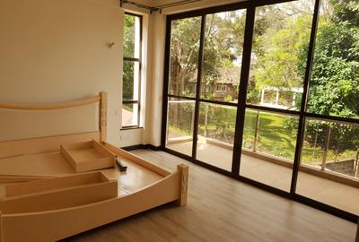 3 Bed Apartment with En Suite in Westlands Area - 3