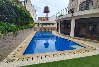 1 Bed Apartment with Swimming Pool at Rhapta Road - 4