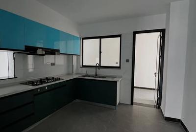 5 Bed Apartment in Kileleshwa - 4
