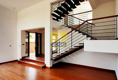 4 Bed Townhouse in Lavington - 3