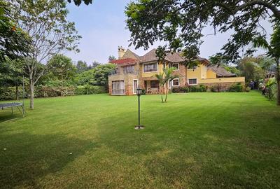 5 Bed House with En Suite at Mimosa Road - 4
