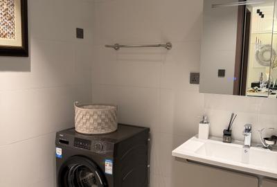 1 Bed Apartment with En Suite in Westlands Area - 4