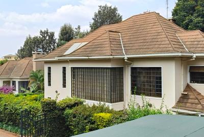 4 Bed Townhouse with En Suite in Kiambu Road - 3