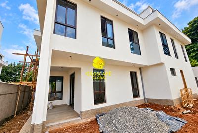 5 Bed House with En Suite in Kyuna - 2