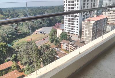 4 Bed Apartment with En Suite at Parklands - 4