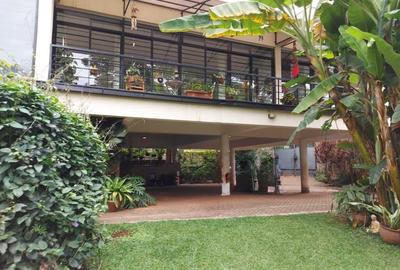2 Bed House with En Suite in Muthaiga