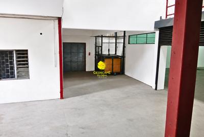 Warehouse with Fibre Internet in Industrial Area - 4