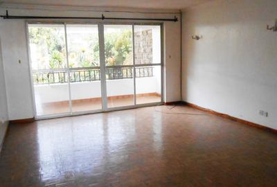 3 Bed Apartment with En Suite in Westlands Area - 2
