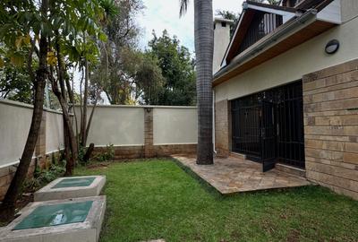 4 Bed Townhouse with En Suite at Kabasiran Avenue - 4
