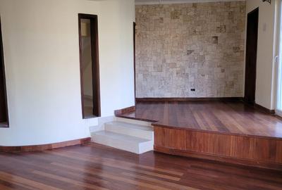 5 Bed House with Staff Quarters in Kilimani - 2