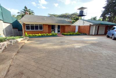 5 Bed House with En Suite in Kitisuru - 3