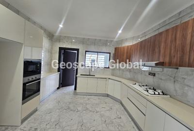 Furnished 3 Bed Apartment with En Suite in Kileleshwa - 4