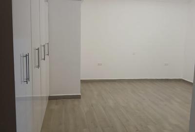 3 Bed Apartment with En Suite in Kilimani - 4