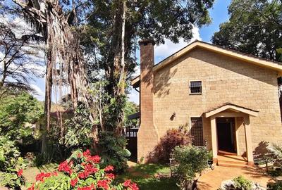 3 Bed Townhouse with En Suite at Off Peponi Rd
