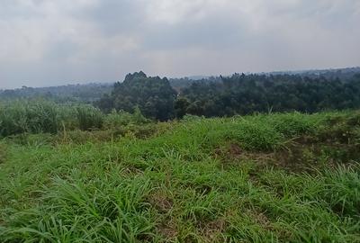 1 ac Land in Redhill - 4